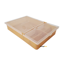 Load image into Gallery viewer, Plastic Box Feeder 1 Litre