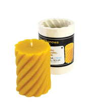 Load image into Gallery viewer, Curled Cylinder Candle Mould