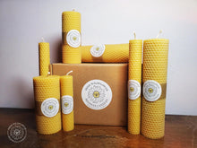 Load image into Gallery viewer, Dandelion 100% Beeswax Candle
