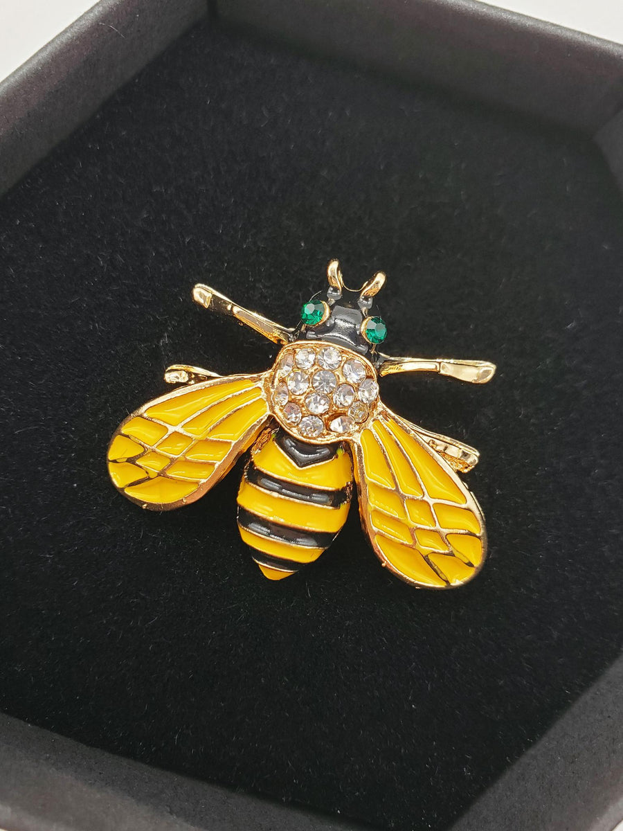 アクセサリー HALCYON DAYS Giant Bee Brooch Gold Enamelled Large Bee Brooch | Chanel Joan Elkayam | Wolf & Badger