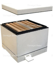 Load image into Gallery viewer, Mini Mating Hive