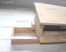 Load image into Gallery viewer, Pollen Entrance Trap