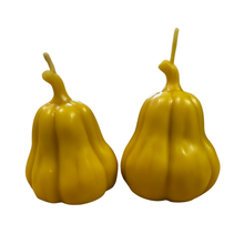 Load image into Gallery viewer, Pumpkin Beeswax Candle
