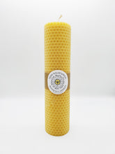 Load image into Gallery viewer, Fuchsia 100% Beeswax Candle
