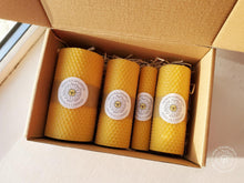 Load image into Gallery viewer, Fuchsia 100% Beeswax Candle
