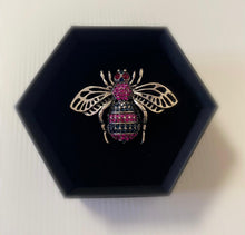 Load image into Gallery viewer, Bee Brooch - Autumn Is Coming
