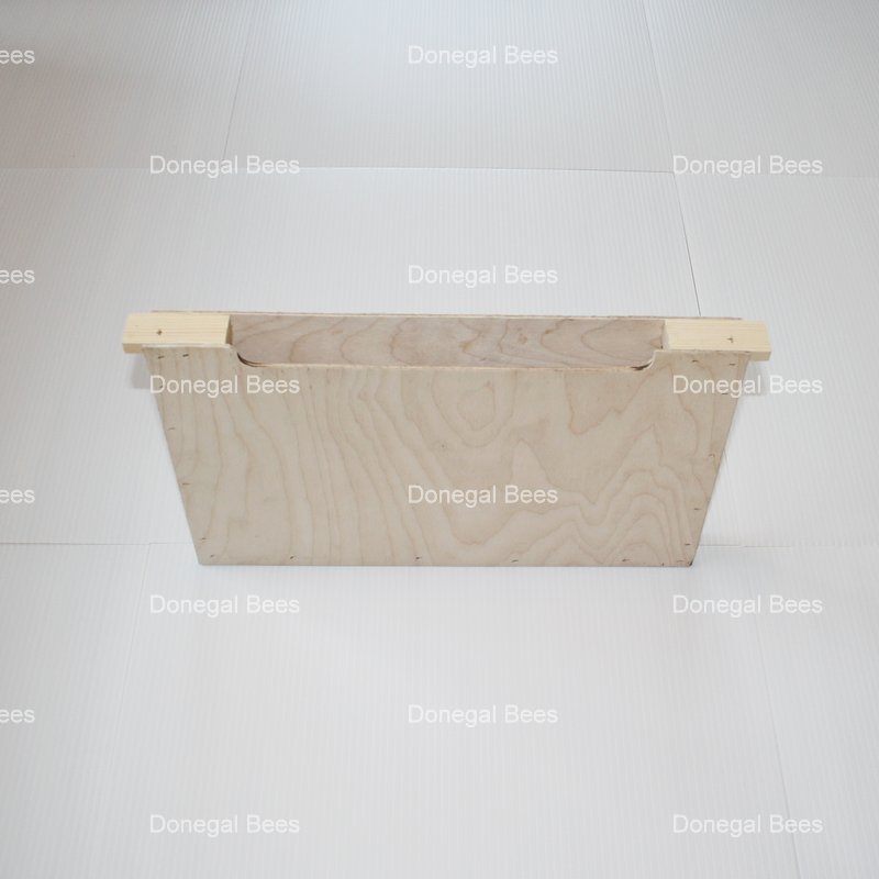 Commercial Frame Feeder