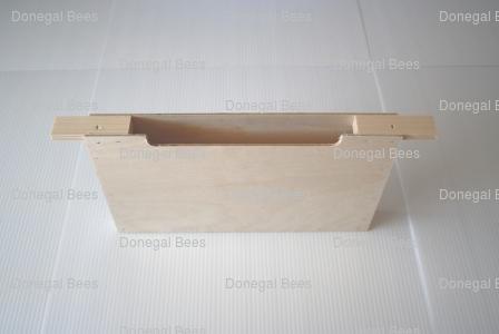 Rose Frame Feeder